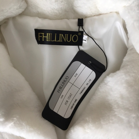 Faux Fur Coat - Picture 2 of 3